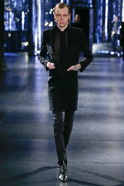 Look 55